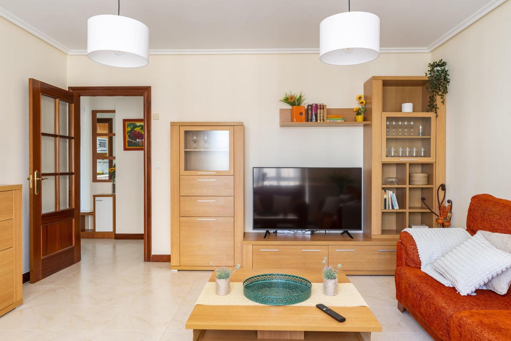 Apartment En Con Piscina Comunitario Badames